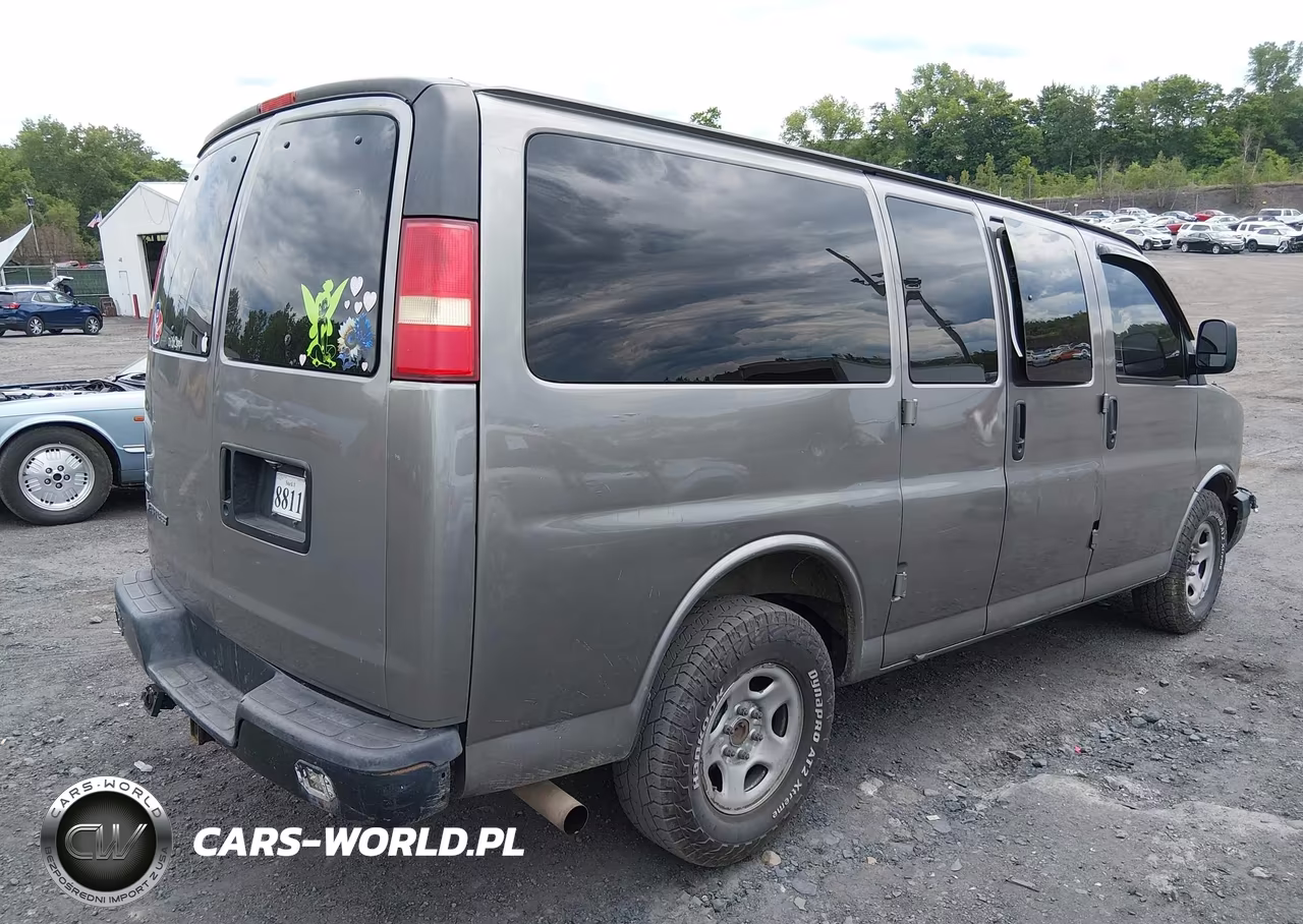 2007 Chevrolet Express Passenger Ls VIN:1GNFG15Z971196468 - 4