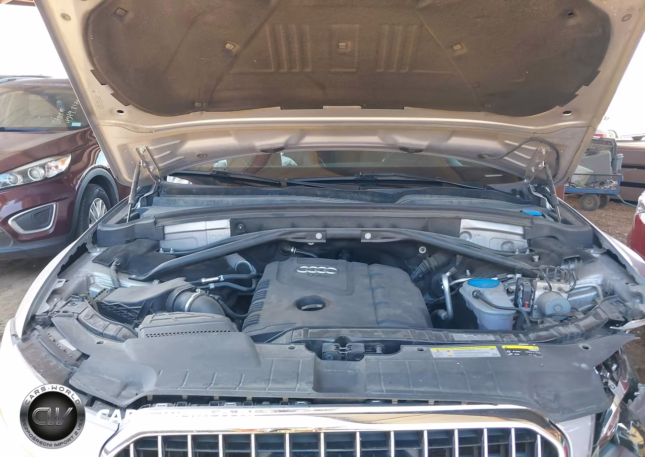 2015 Audi Q5 2.0T Premium VIN:WA1LFAFP9FA076772 - 10