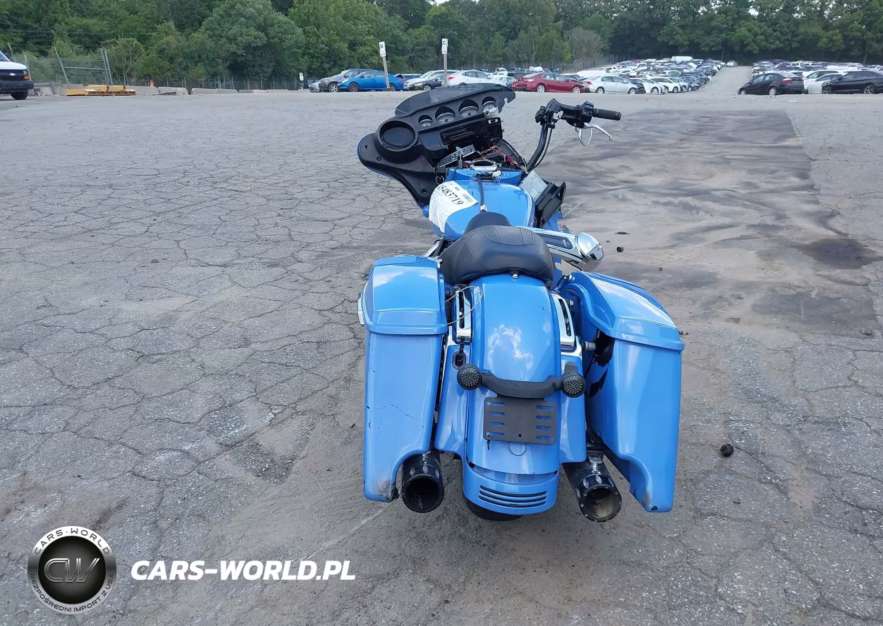 2017 Harley-Davidson Flhx Street Glide VIN:1HD1KBC14HB648423 - 6