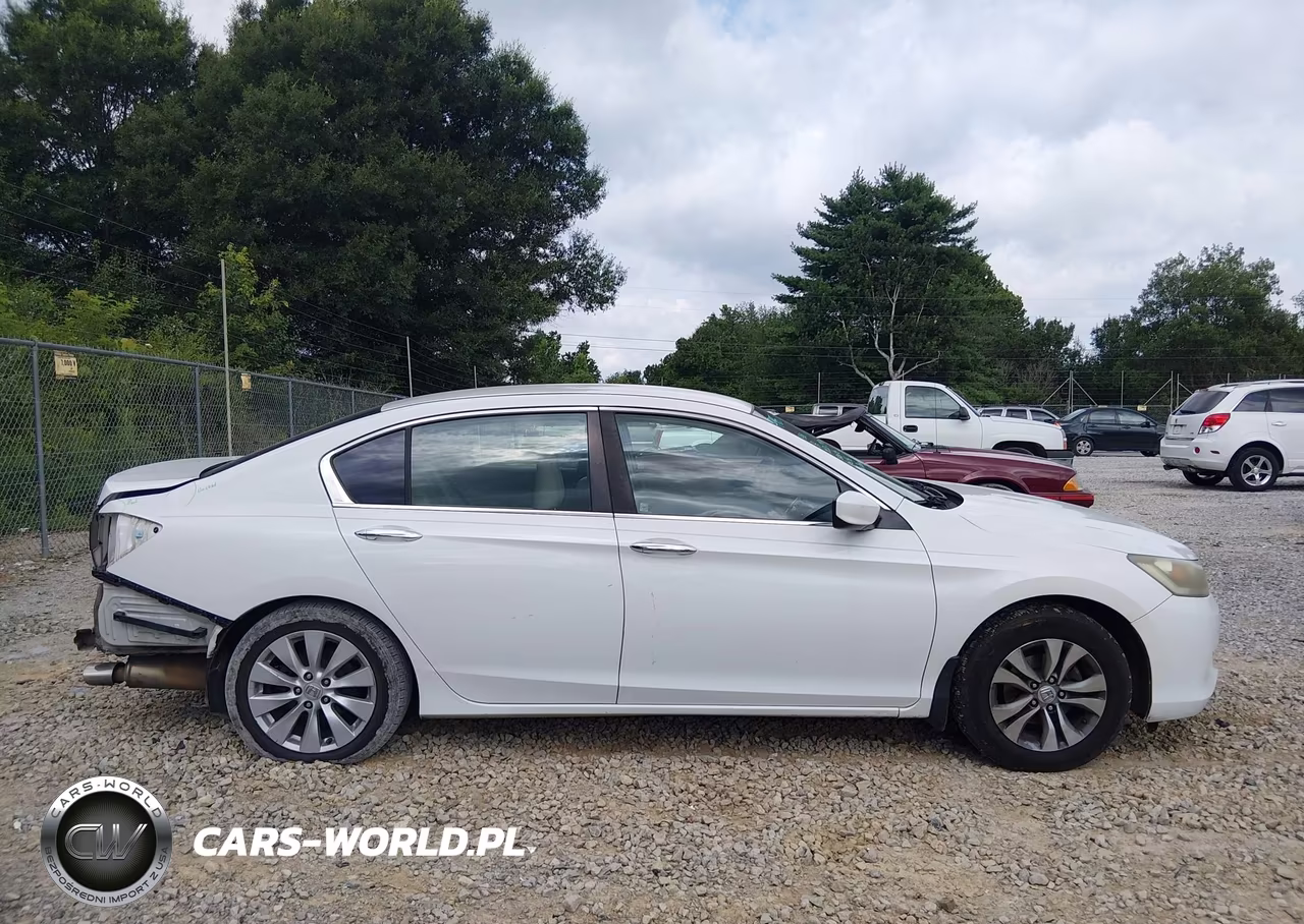 2015 Honda Accord Lx VIN:1HGCR2F36FA011556 - 13