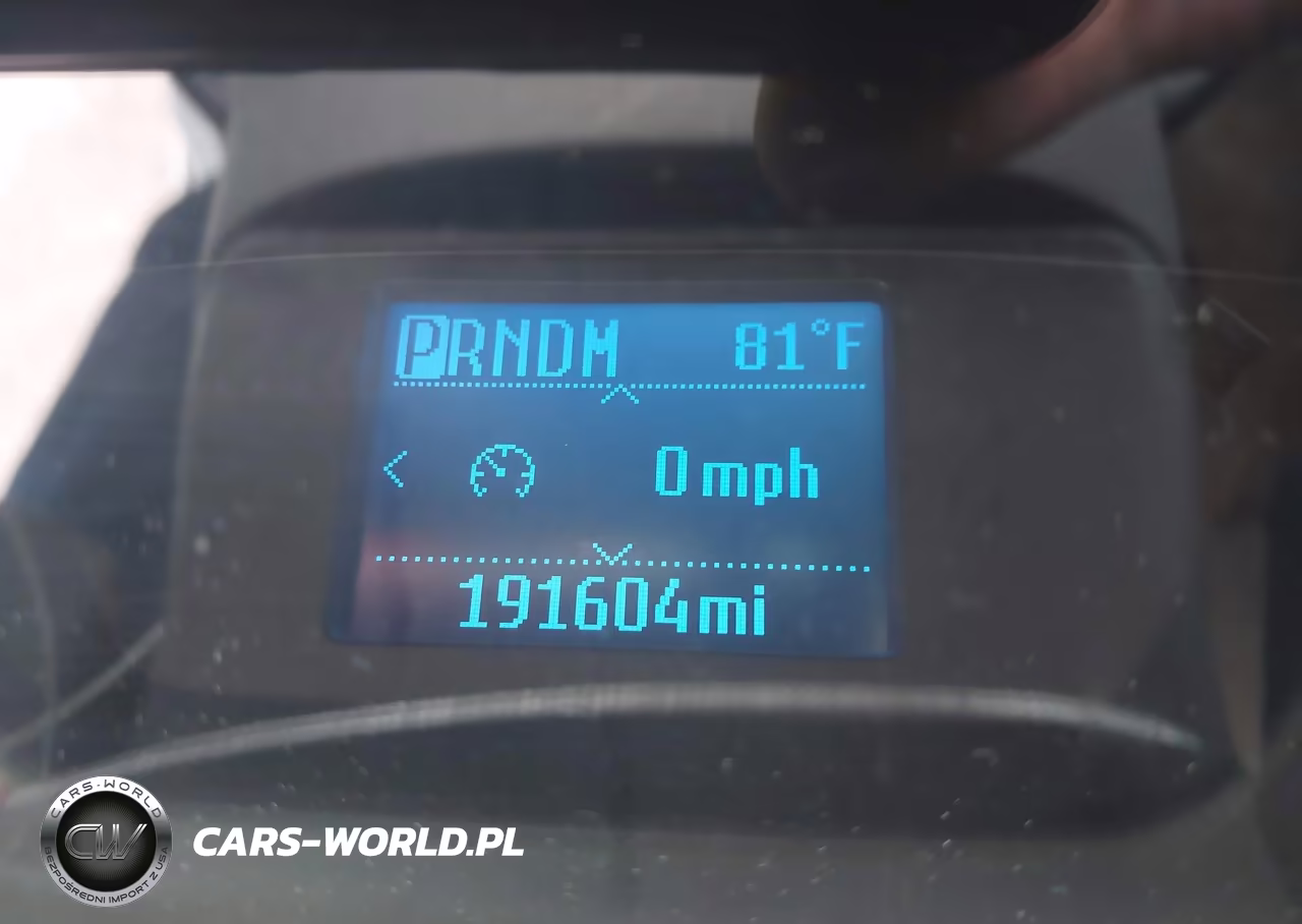 2017 Ford Transit-250 VIN:1FTYR2YMXHKB24868 - 16