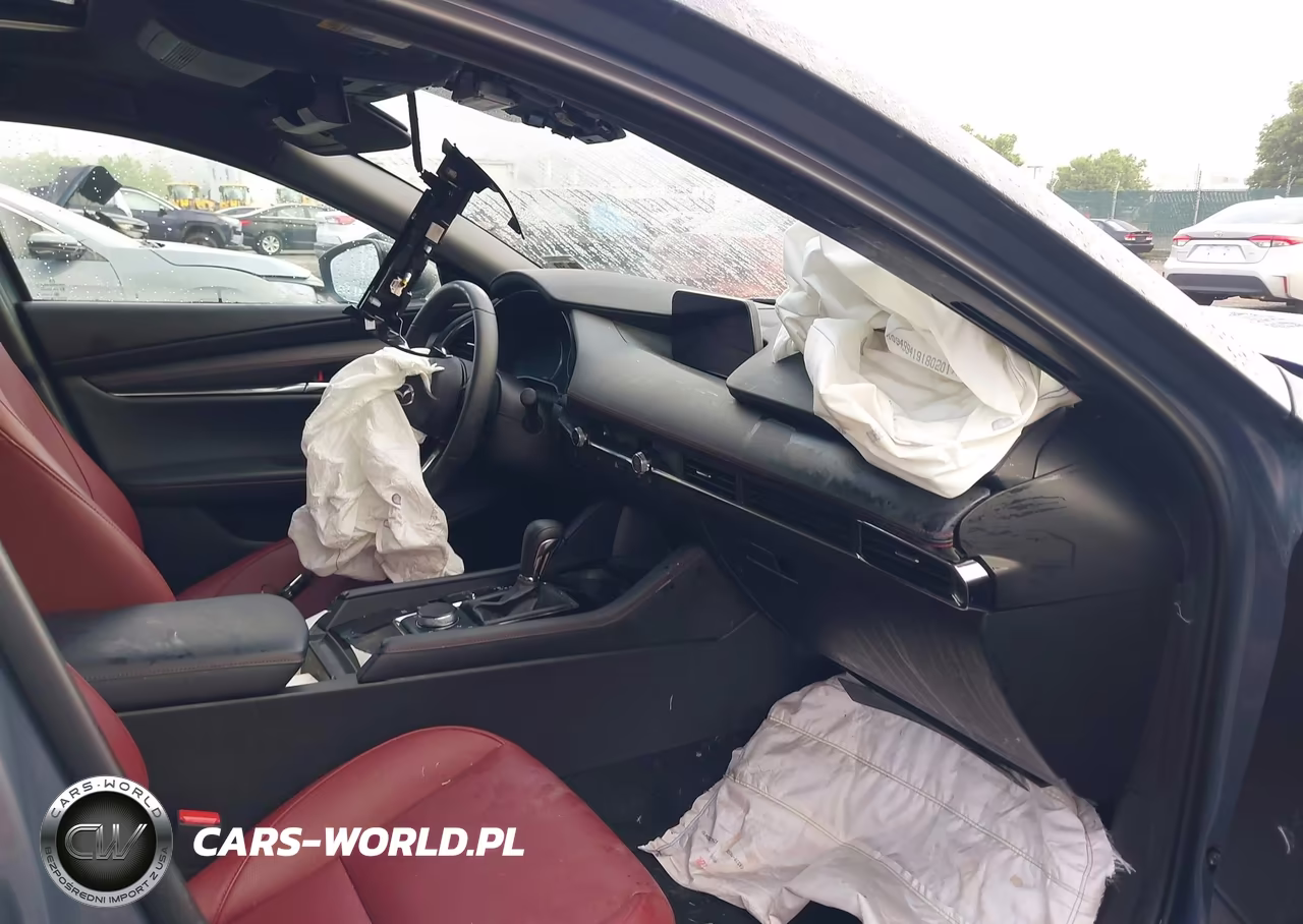 2026 Mazda Mazda3 2.5 S Carbon Edition VIN:JM1BPBLL7T1867951 - 5