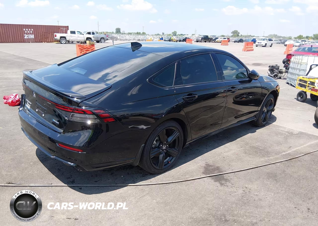 2025 Honda Accord Hybrid Sport-L VIN:1HGCY2F77SA090882 - 4