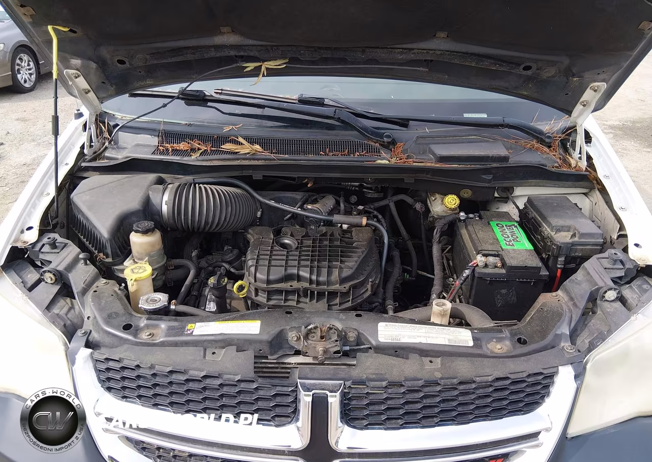 2012 Dodge Grand Caravan Sxt VIN:2C4RDGCG4CR197147 - 10