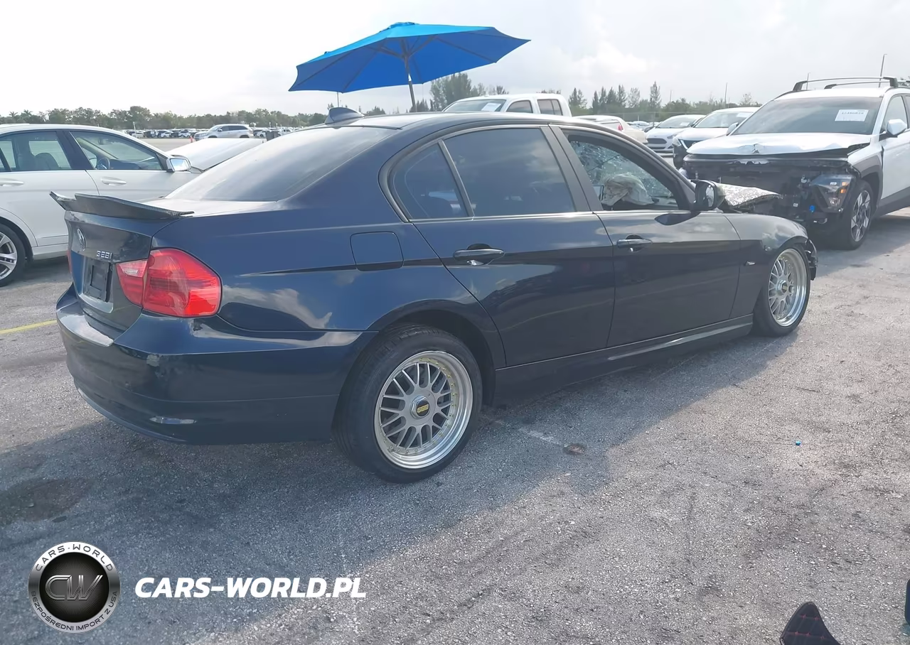 2010 BMW 328I VIN:WBAPH7G52ANM51417 - 4