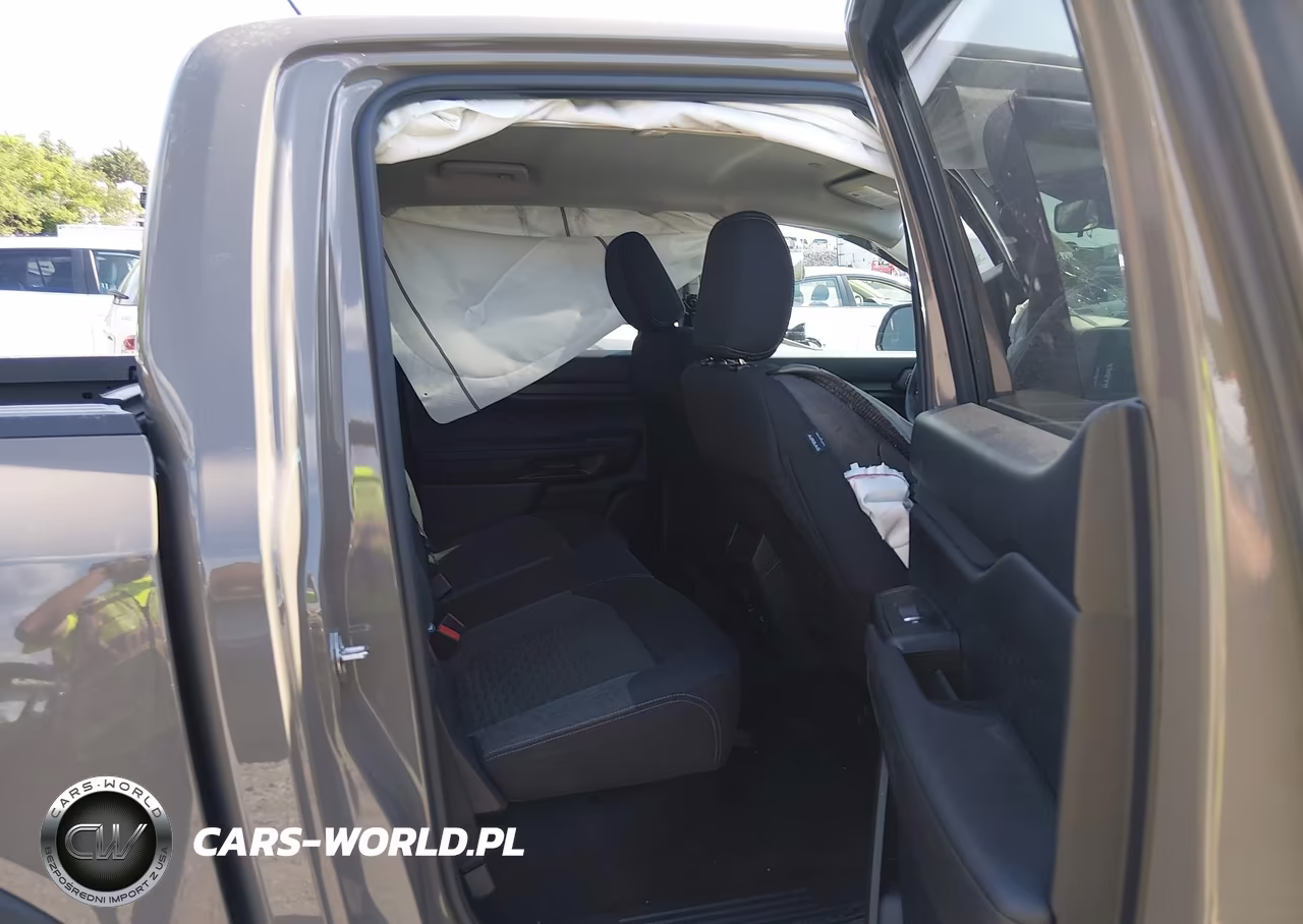 2025 Ford Ranger Xl VIN:1FTER4PH7SLE77461 - 8
