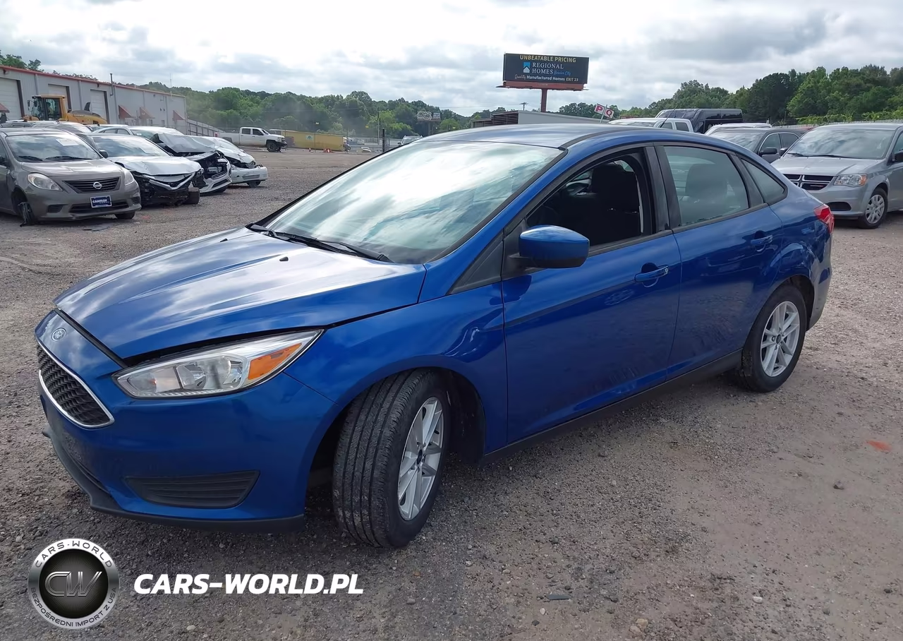 2018 Ford Focus Se VIN:1FADP3F24JL327854 - 2
