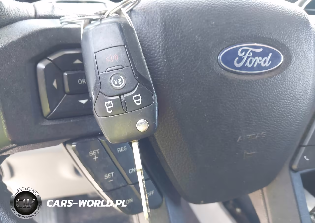2017 Ford F-150 Xlt VIN:1FTEW1CP6HKC16759 - 11