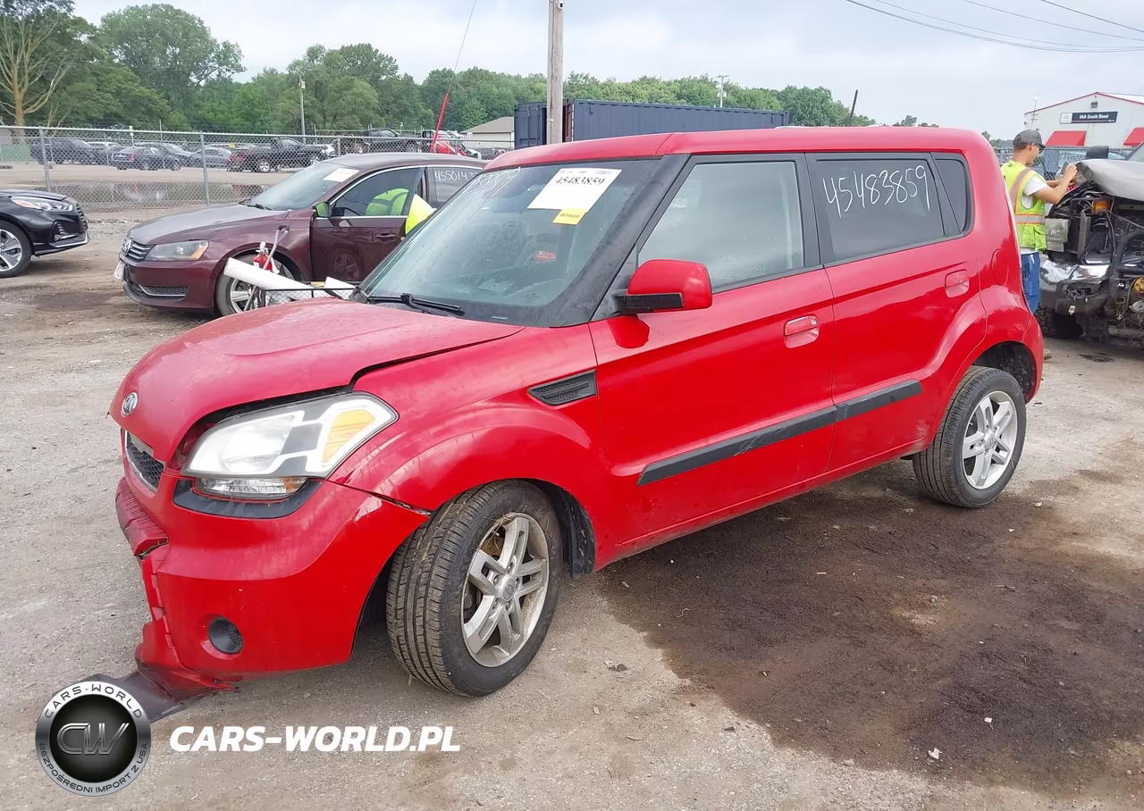 2010 Kia Soul + VIN:KNDJT2A25A7162917 - 2
