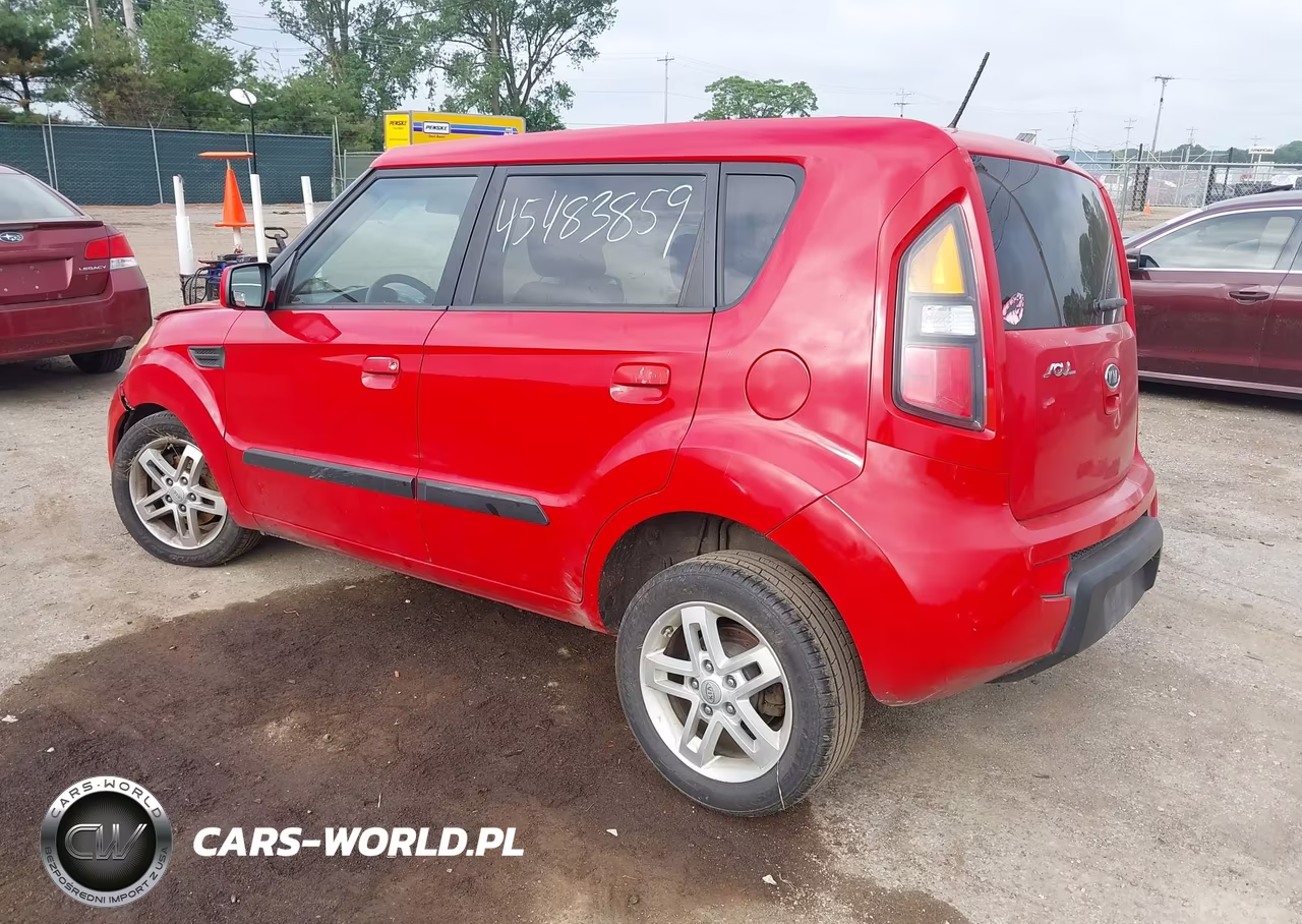 2010 Kia Soul + VIN:KNDJT2A25A7162917 - 3
