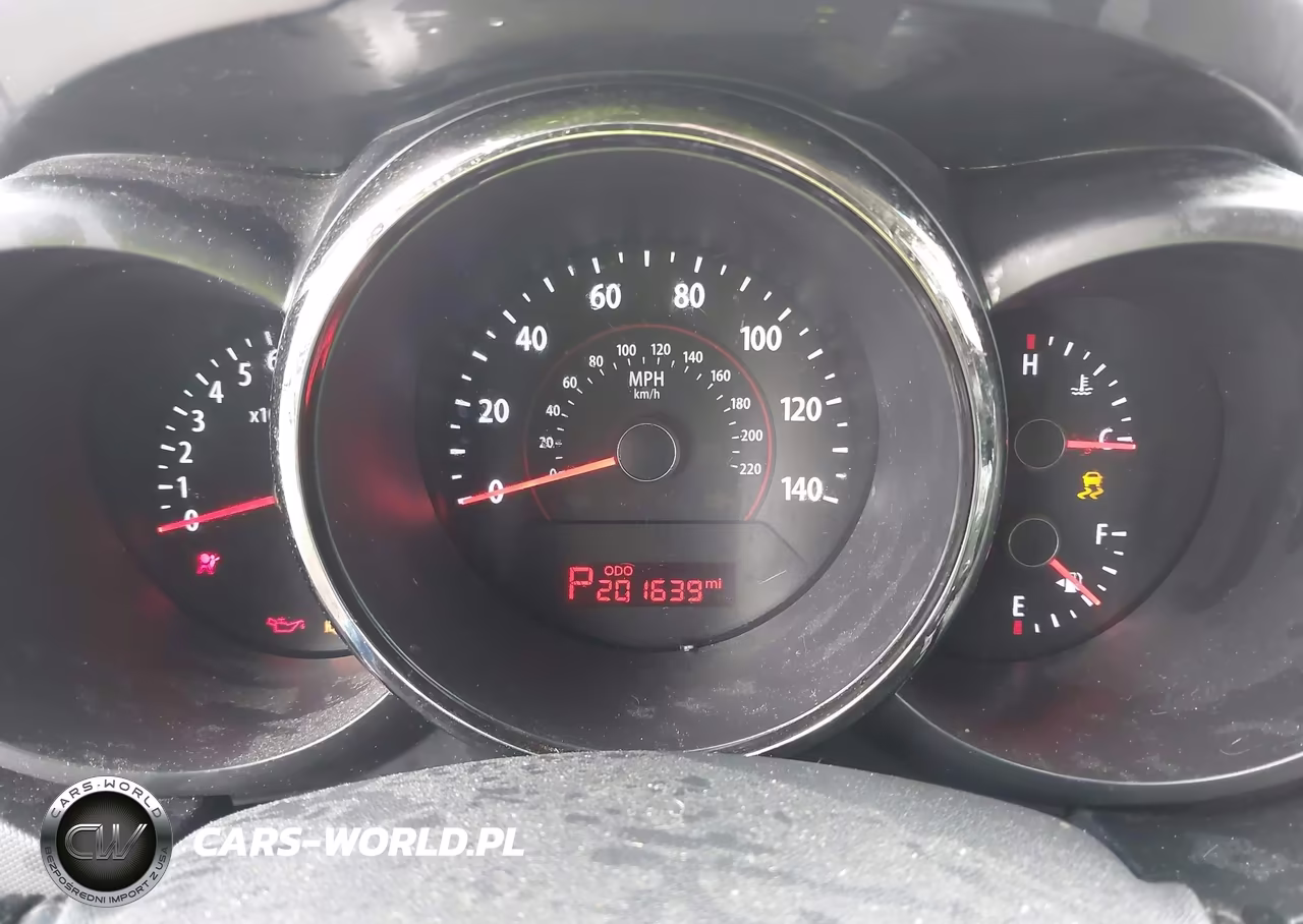 2010 Kia Soul + VIN:KNDJT2A25A7162917 - 7