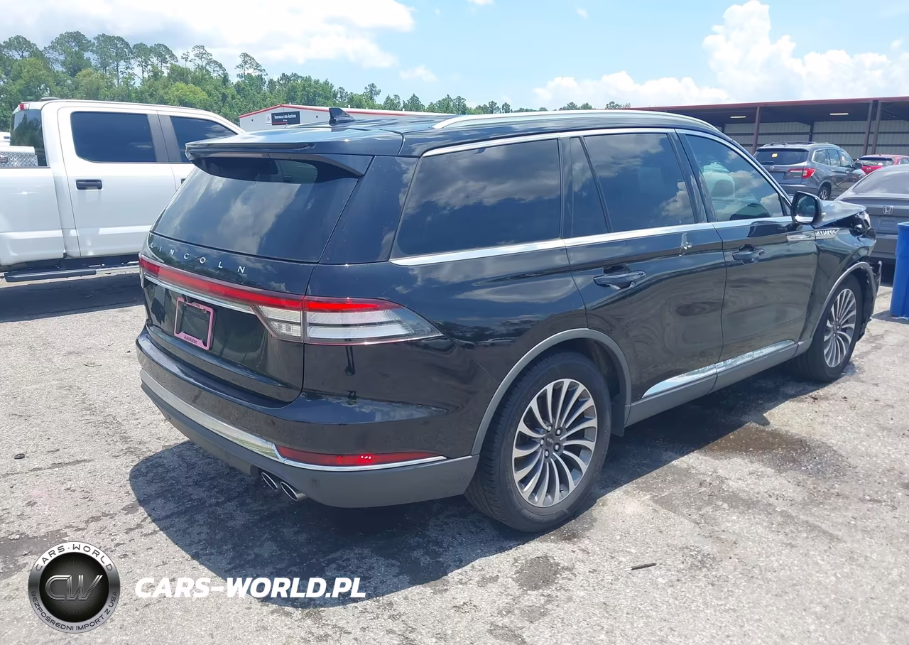 2020 Lincoln Aviator Reserve VIN:5LM5J7WC2LGL34242 - 4