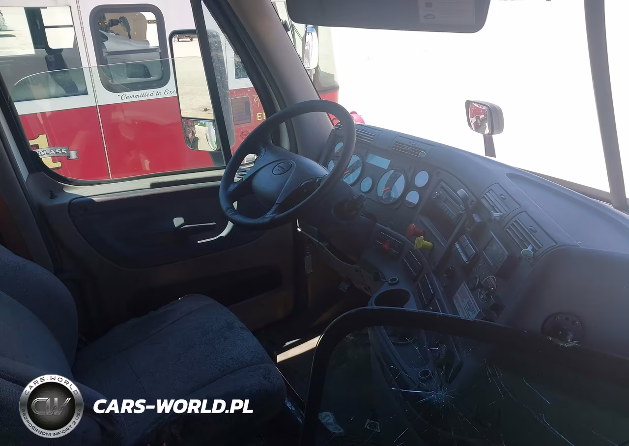2016 Freightliner Cascadia 113 VIN:3AKJGHDV5GSHB1587 - 5