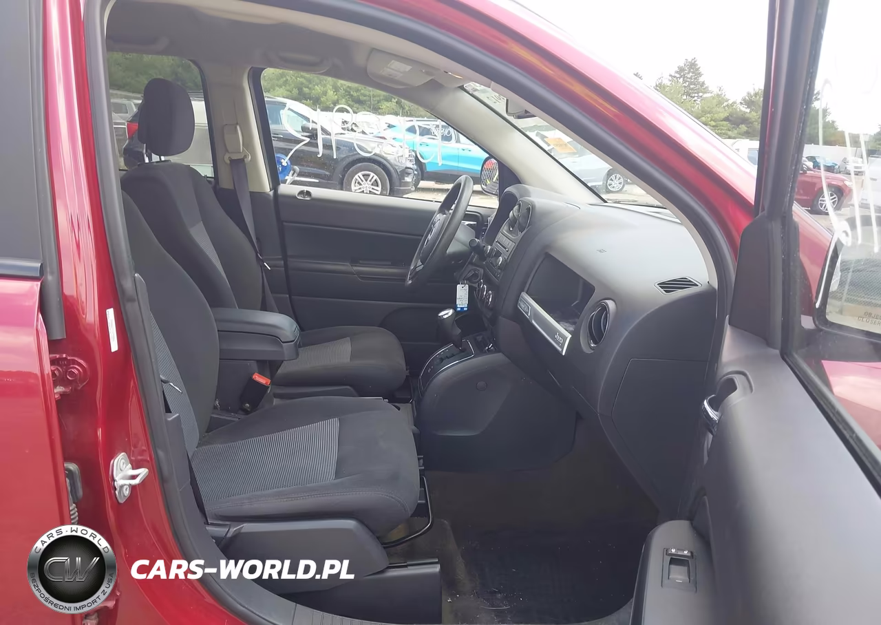 2016 Jeep Compass Sport VIN:1C4NJDBB1GD723335 - 5