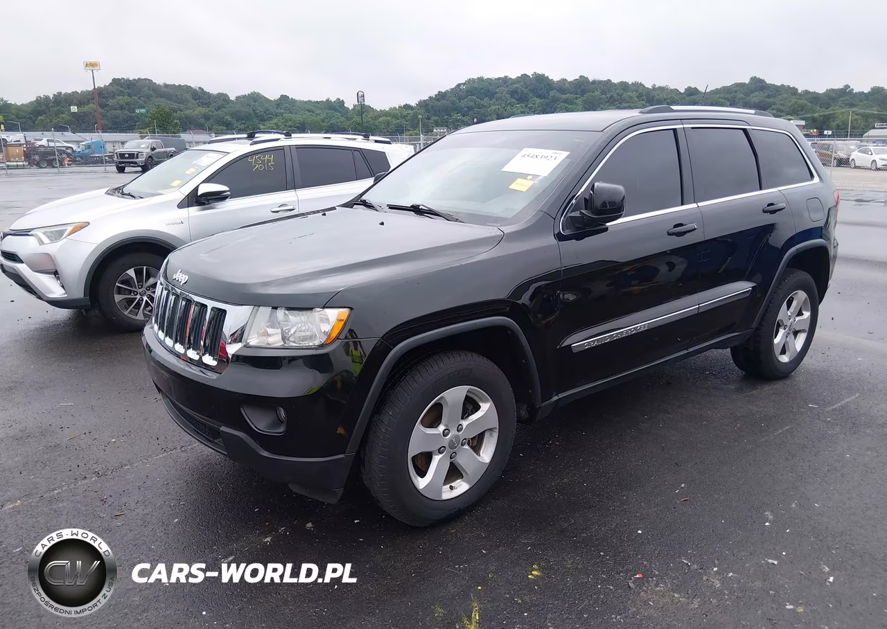 2013 Jeep Grand Cherokee Laredo VIN:1C4RJFAG4DC581039 - 2
