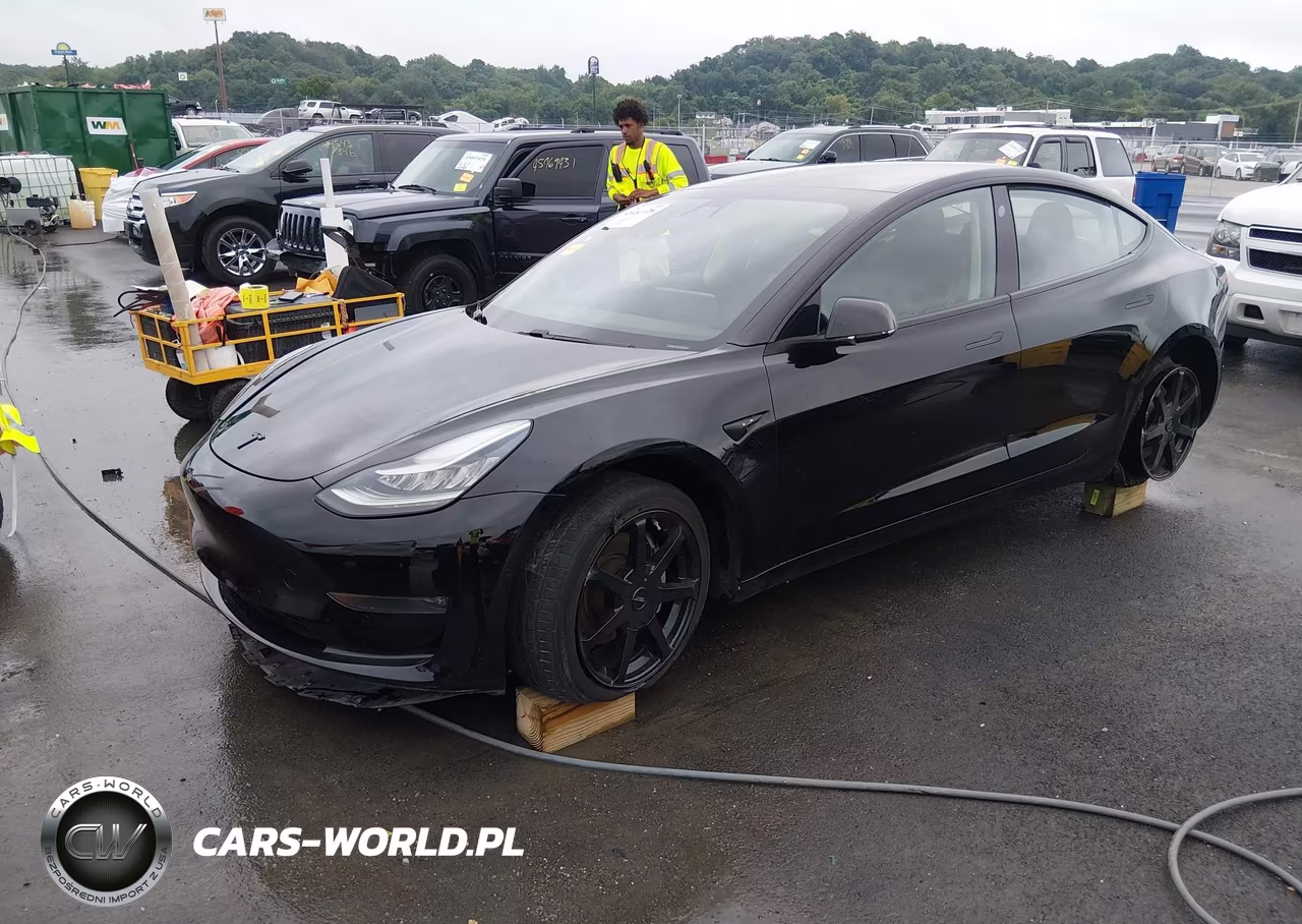 2018 Tesla Model 3 Long Range-Mid Range VIN:5YJ3E1EA1JF060412 - 2