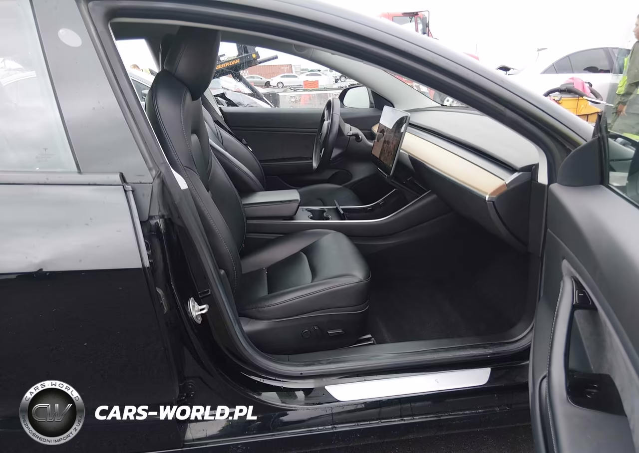 2018 Tesla Model 3 Long Range-Mid Range VIN:5YJ3E1EA1JF060412 - 5
