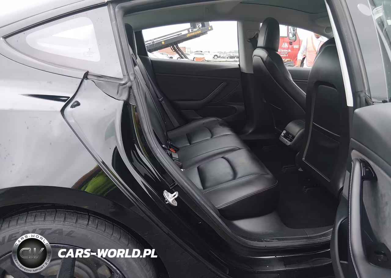 2018 Tesla Model 3 Long Range-Mid Range VIN:5YJ3E1EA1JF060412 - 8
