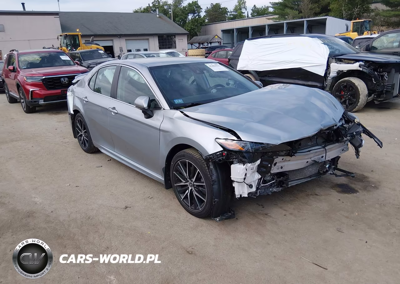 2022 Toyota Camry Se Awd – zdjęcie 1 z 17