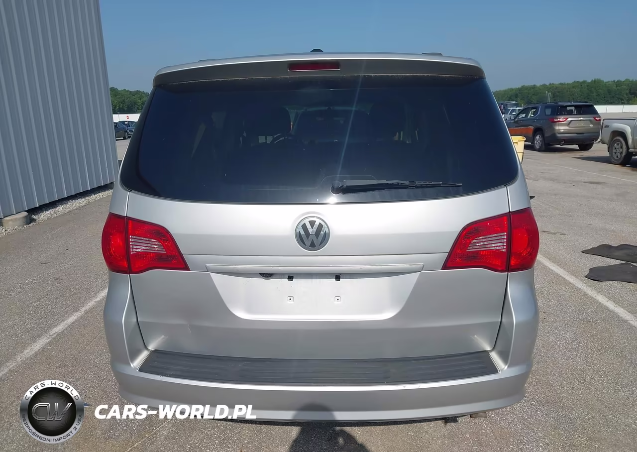 2011 Volkswagen Routan Se VIN:2V4RW3DG6BR739855 - 16
