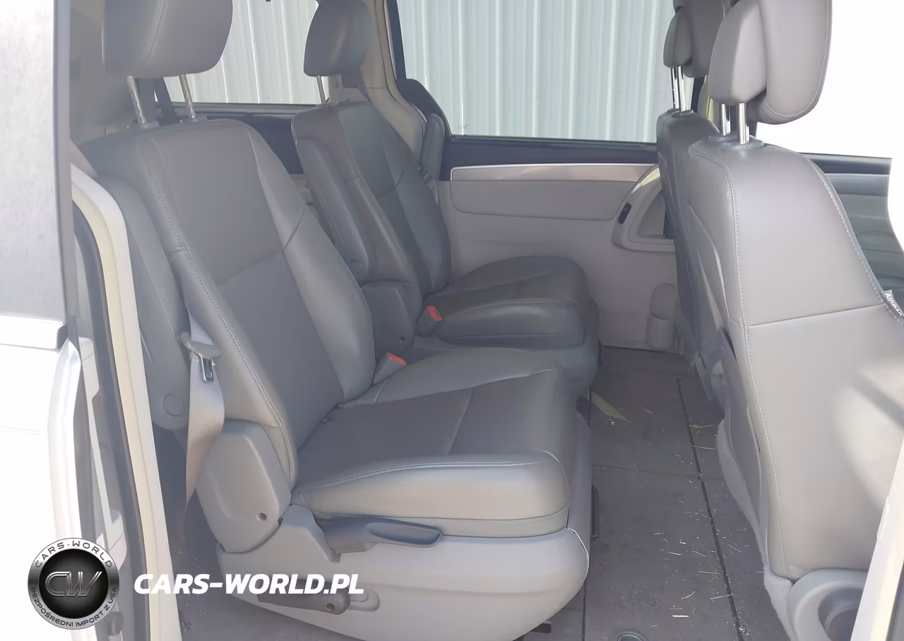 2011 Volkswagen Routan Se VIN:2V4RW3DG6BR739855 - 8
