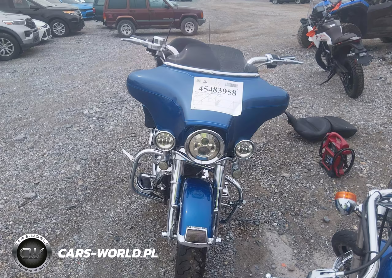 2006 Harley-Davidson Flhtcui VIN:1HD1FCW166Y630411 - 5