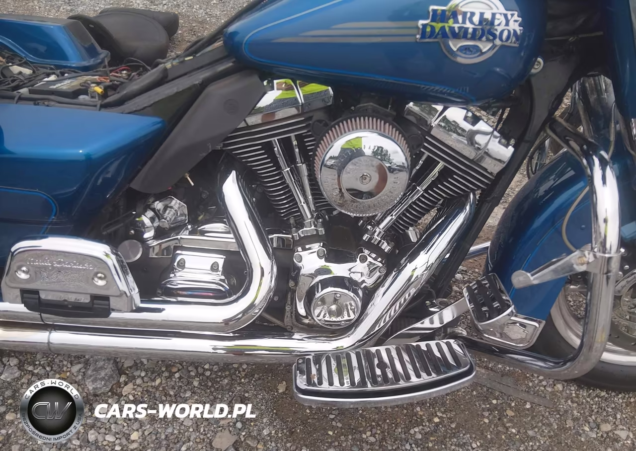 2006 Harley-Davidson Flhtcui VIN:1HD1FCW166Y630411 - 8