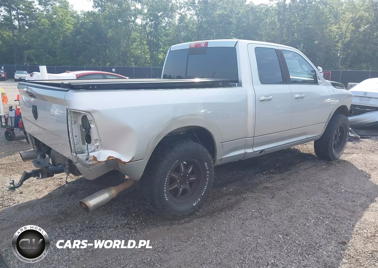 2011 Ram Ram 1500 Sport VIN:1D7RV1GT4BS605473 - 4