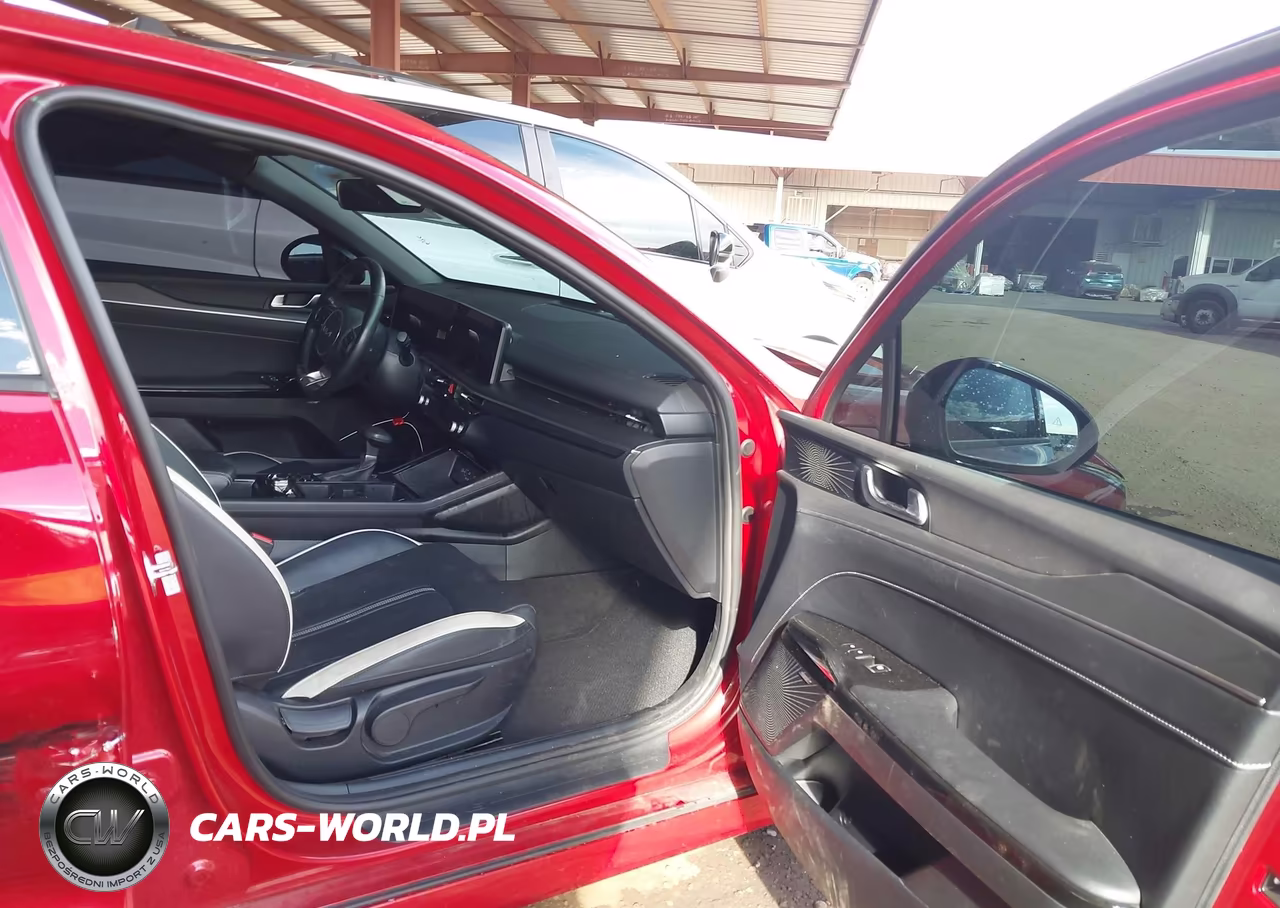 2025 Kia K5 Gt-Line VIN:KNAG64J70S5309146 - 5