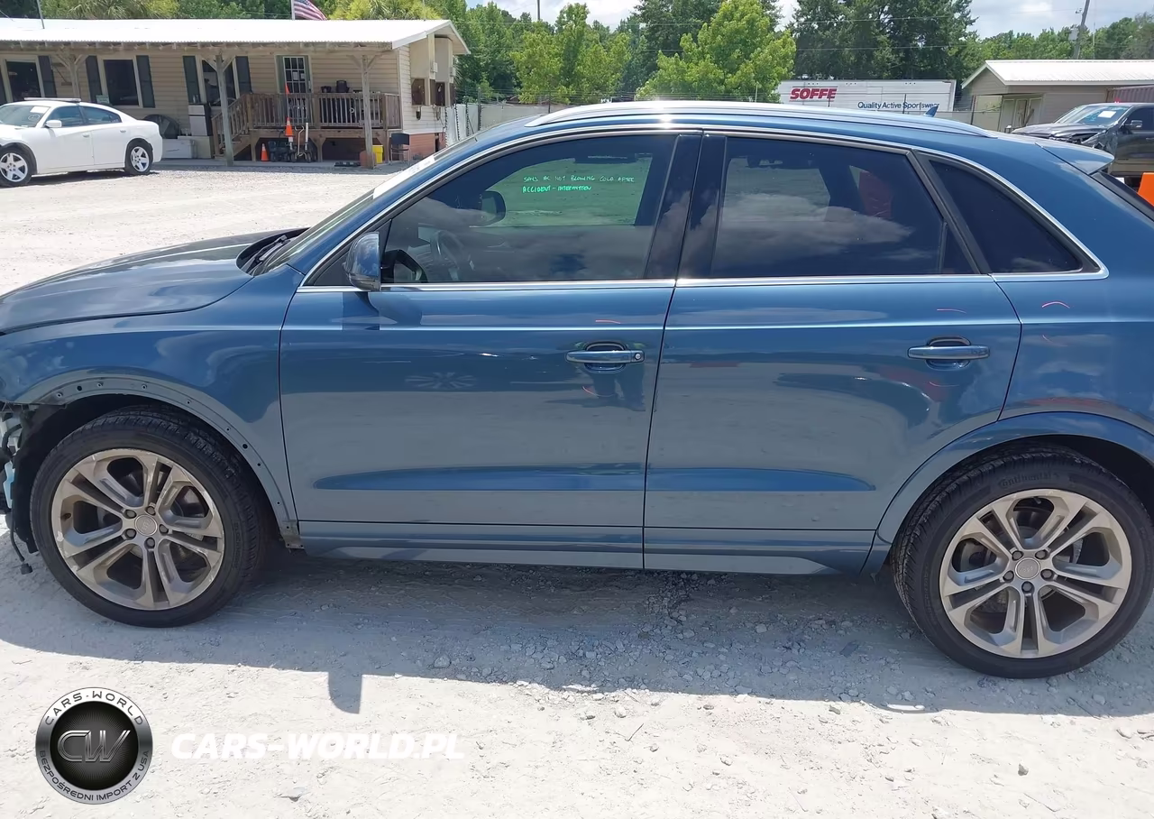 2017 Audi Q3 2.0T Premium VIN:WA1JCCFS8HR009343 - 14
