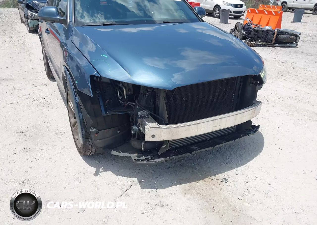 2017 Audi Q3 2.0T Premium VIN:WA1JCCFS8HR009343 - 6