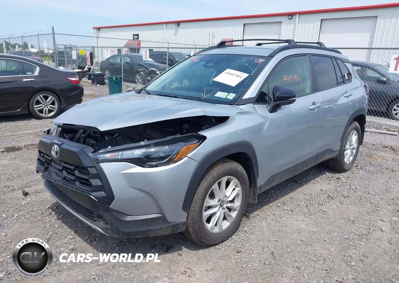 2026 Toyota Corolla Cross Le VIN:7MUCAABG8TV148270 - 2