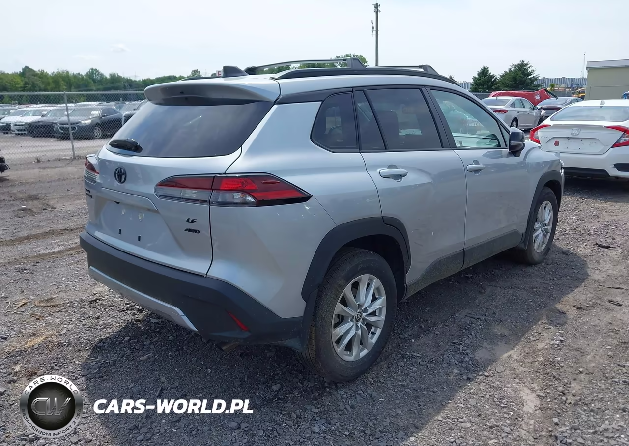 2026 Toyota Corolla Cross Le VIN:7MUCAABG8TV148270 - 4