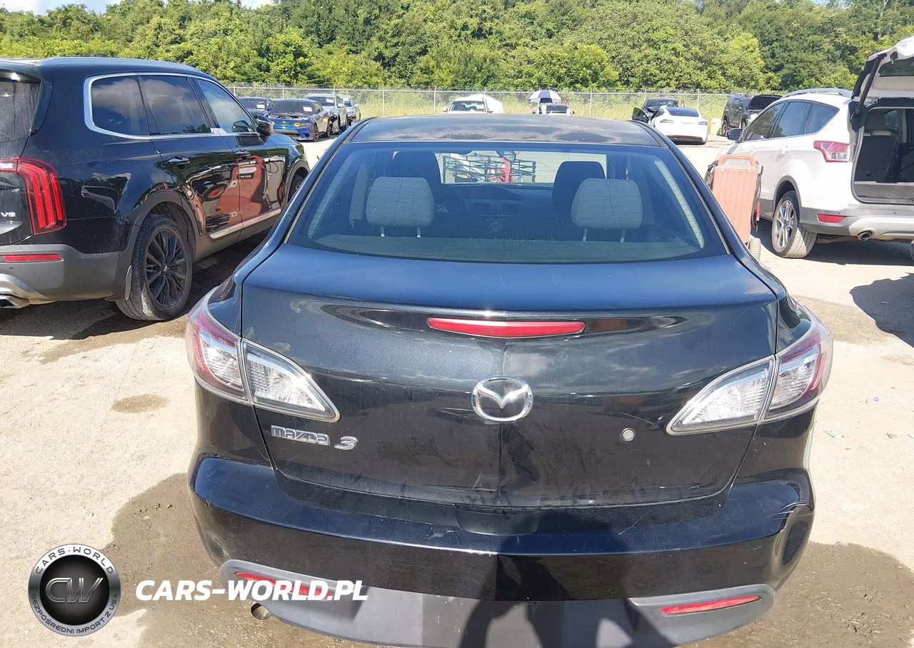 2011 Mazda Mazda3 I Sport VIN:JM1BL1UG6B1381394 - 17