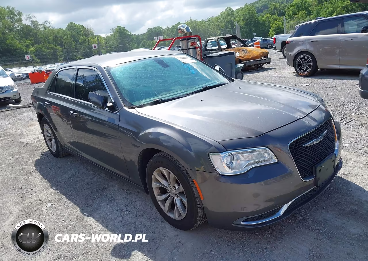 2015 Chrysler 300 Limited