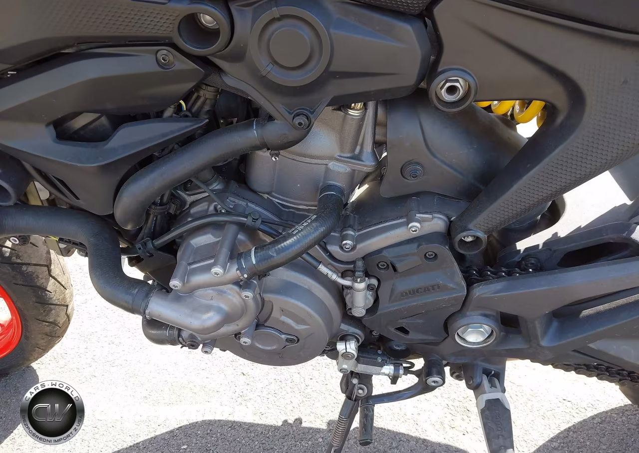 2022 Ducati Monster VIN:ZDMMAMDT2NB006313 - 9