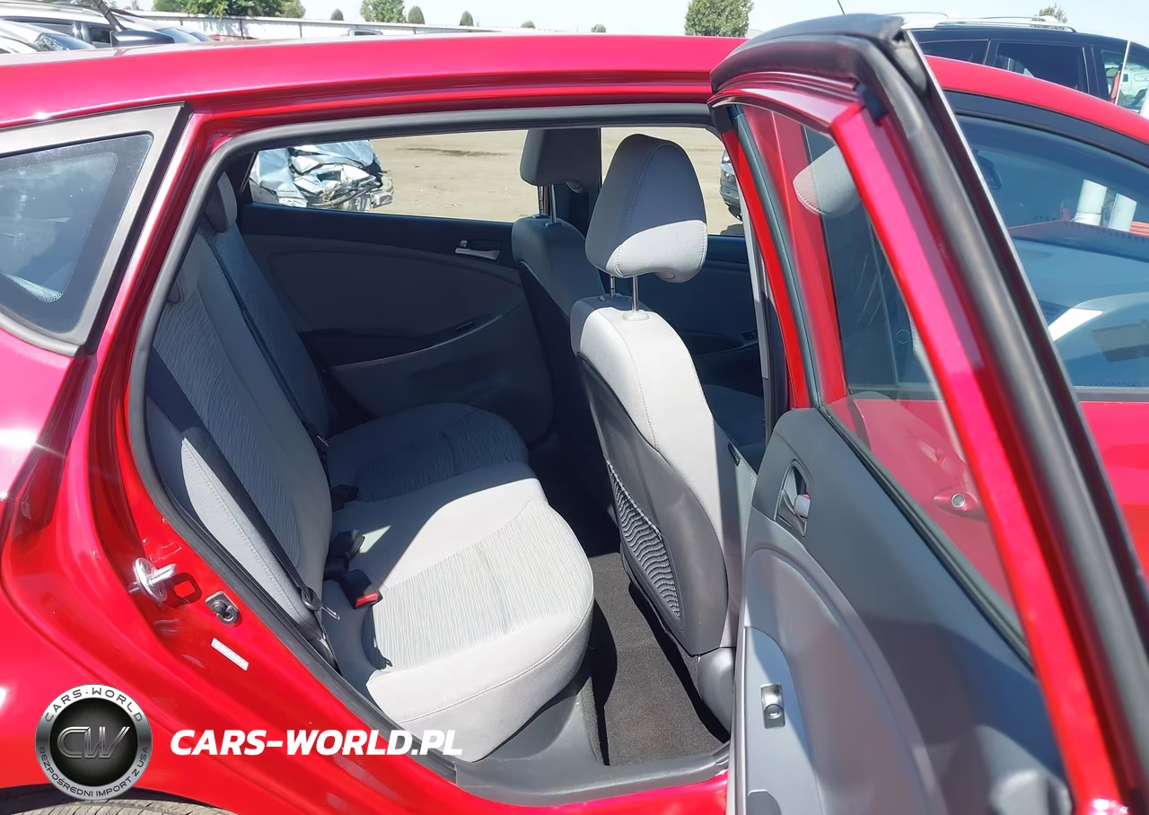 2015 Hyundai Accent Gs VIN:KMHCT5AE9FU222349 - 8