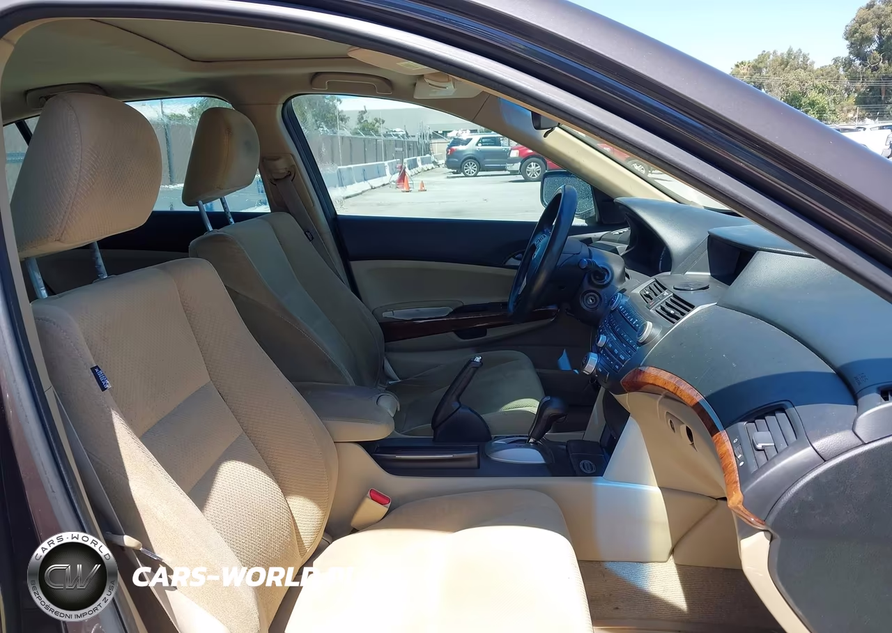 2012 Honda Accord 3.5 Ex VIN:1HGCP3F7XCA001929 - 5