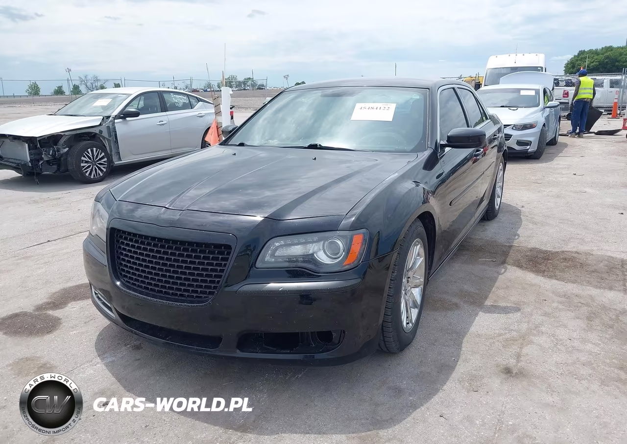 2012 Chrysler 300 Limited VIN:2C3CCACG8CH283500 - 6