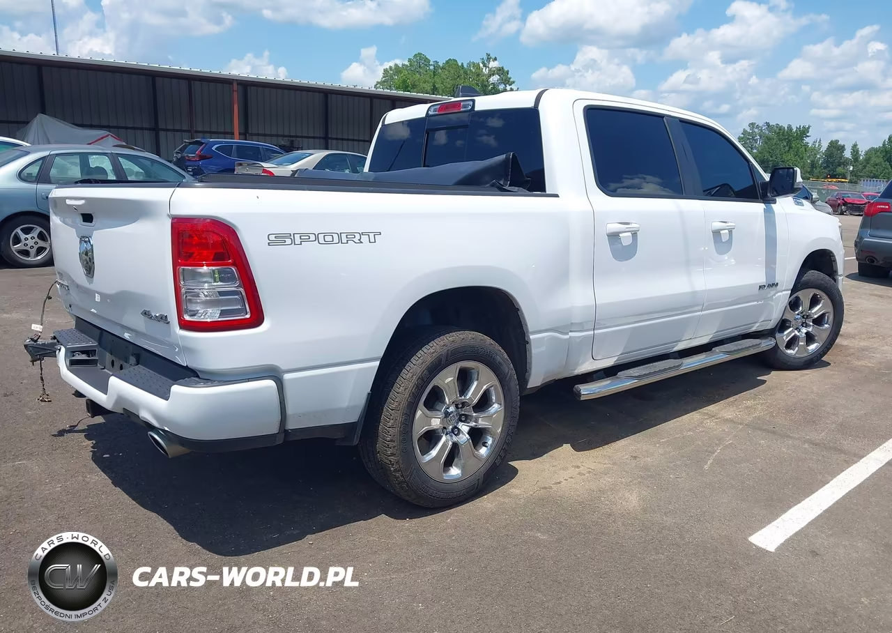 2021 Ram 1500 Big Horn 4X4 5'7 Box VIN:1C6SRFFT7MN702111 - 4