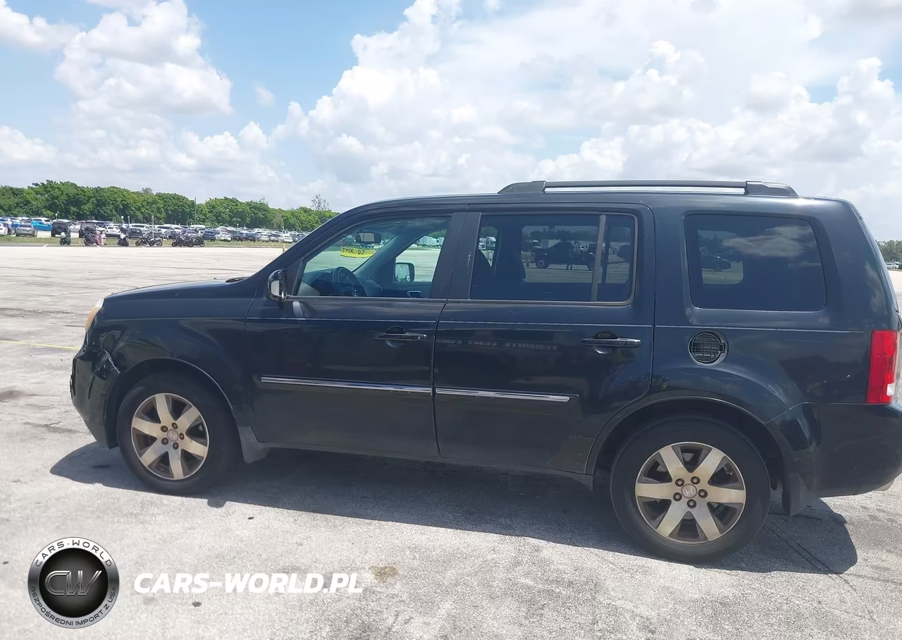 2015 Honda Pilot Touring VIN:5FNYF3H93FB024678 - 14