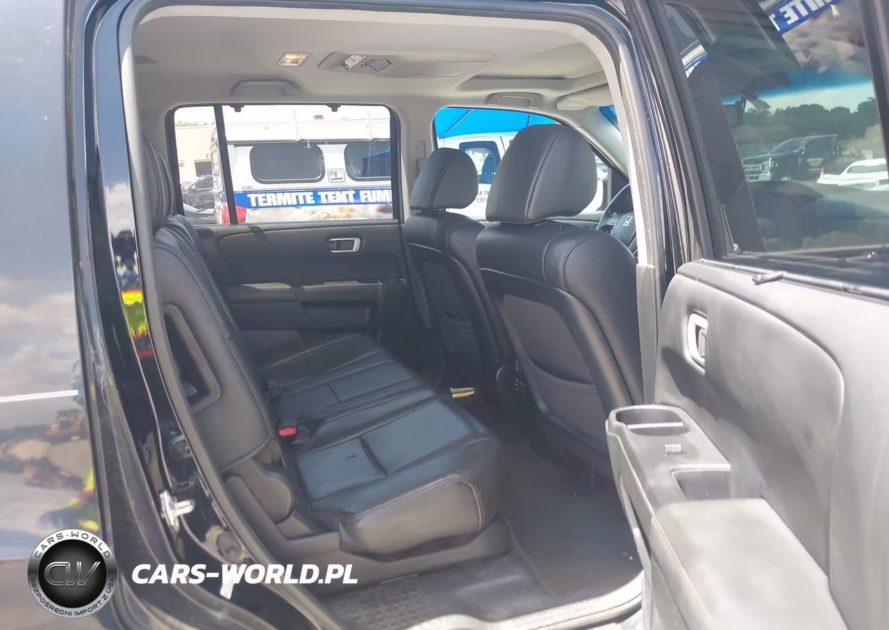 2015 Honda Pilot Touring VIN:5FNYF3H93FB024678 - 8
