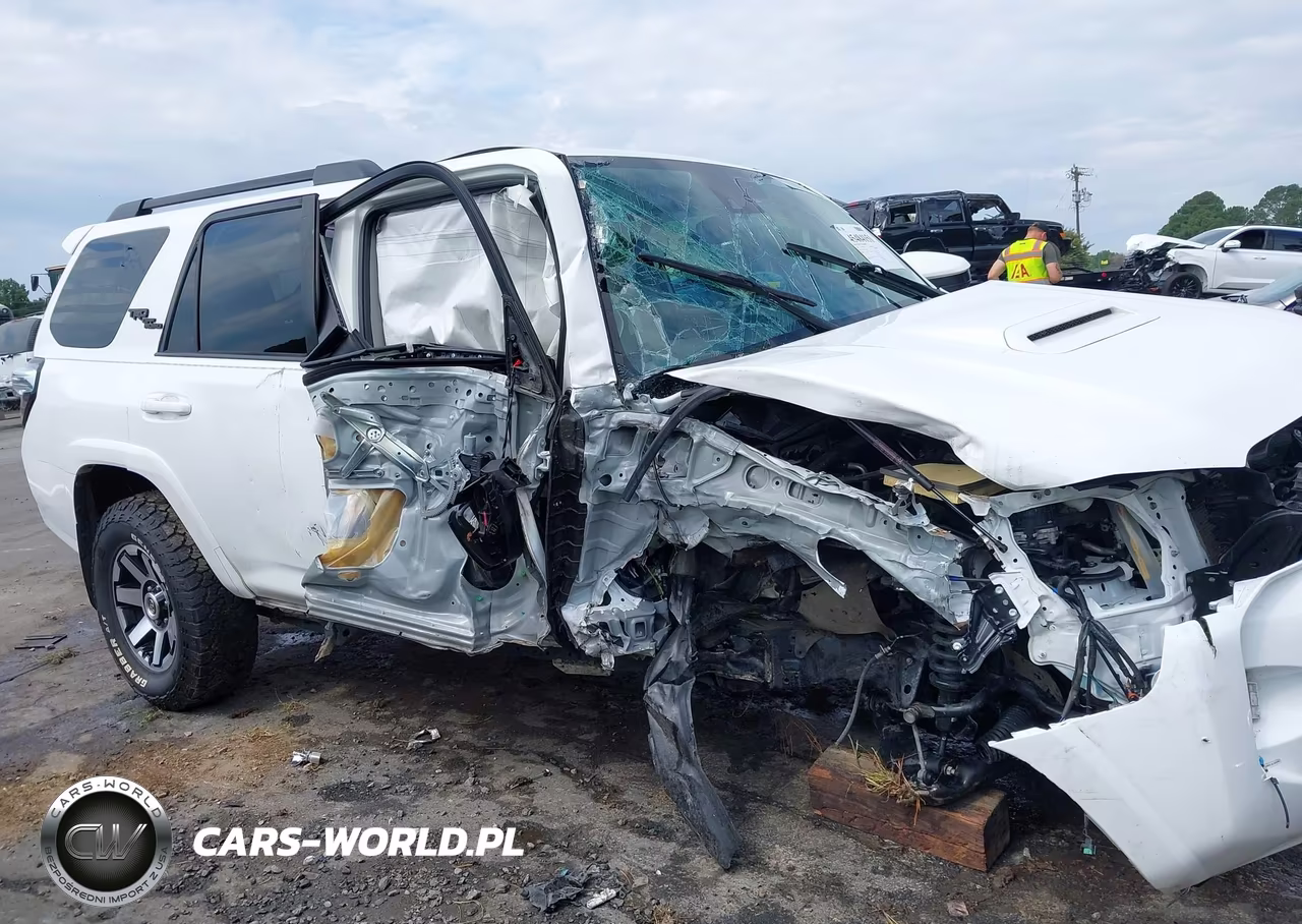 2020 Toyota 4Runner Trd Off Road VIN:JTEBU5JRXL5810696 - 14
