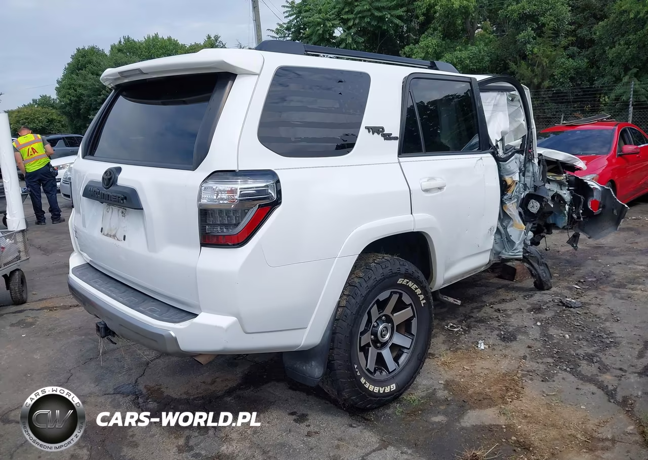 2020 Toyota 4Runner Trd Off Road VIN:JTEBU5JRXL5810696 - 4