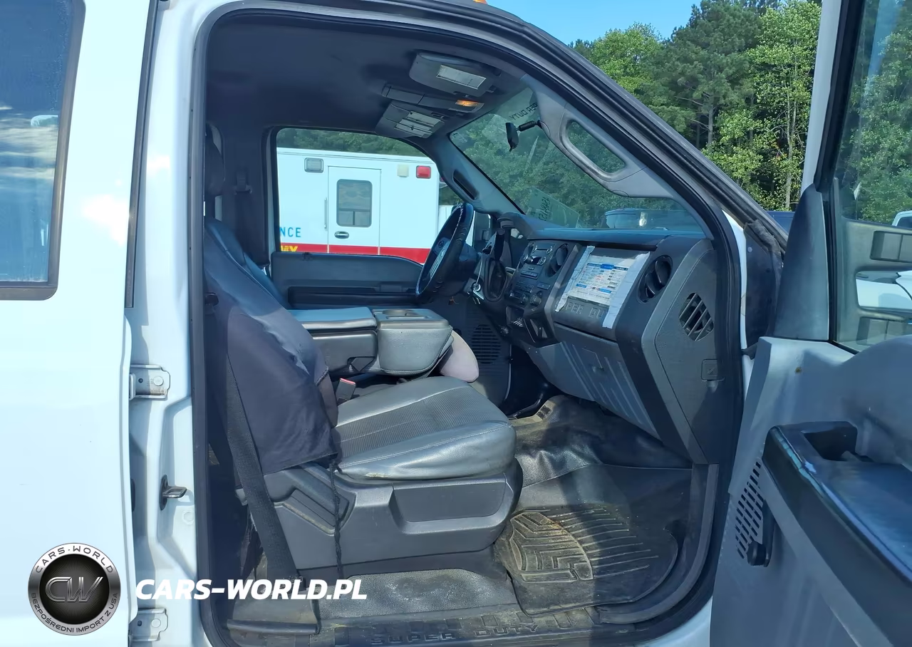 2015 Ford F-450 Chassis Lariat-Xl-Xlt VIN:1FD9W4HT6FEB56613 - 5