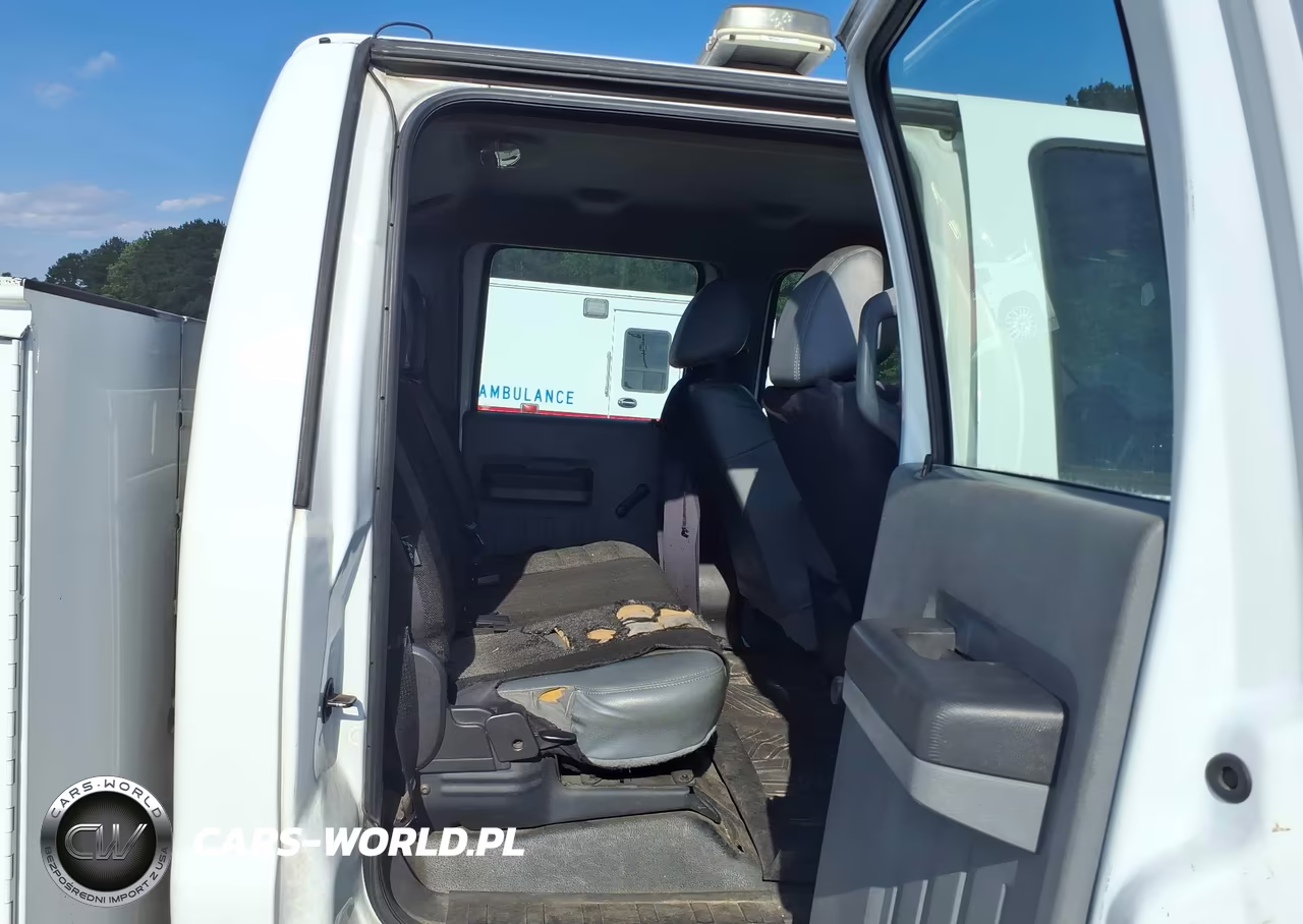 2015 Ford F-450 Chassis Lariat-Xl-Xlt VIN:1FD9W4HT6FEB56613 - 8