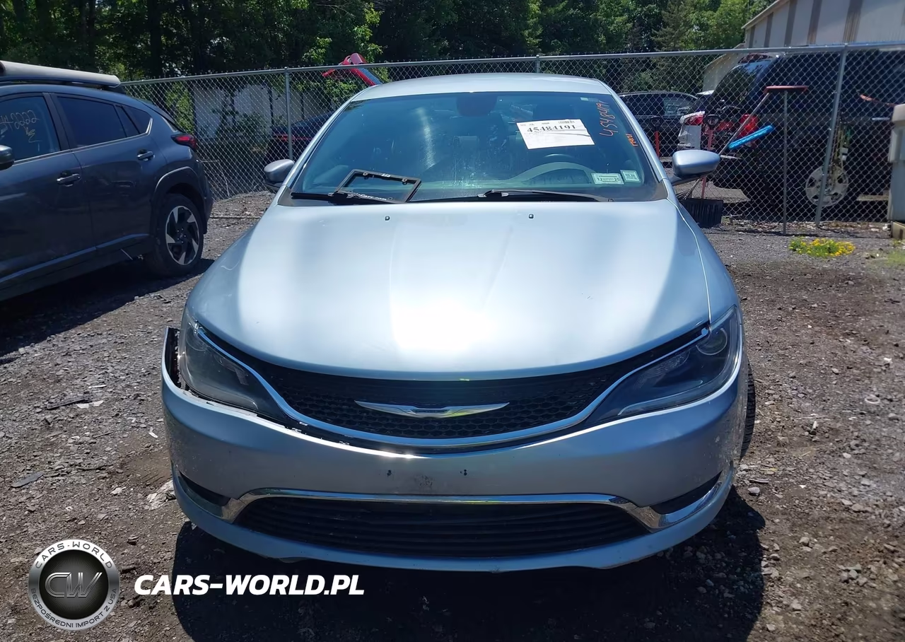 2015 Chrysler 200 Limited VIN:1C3CCCAB9FN681345 - 6