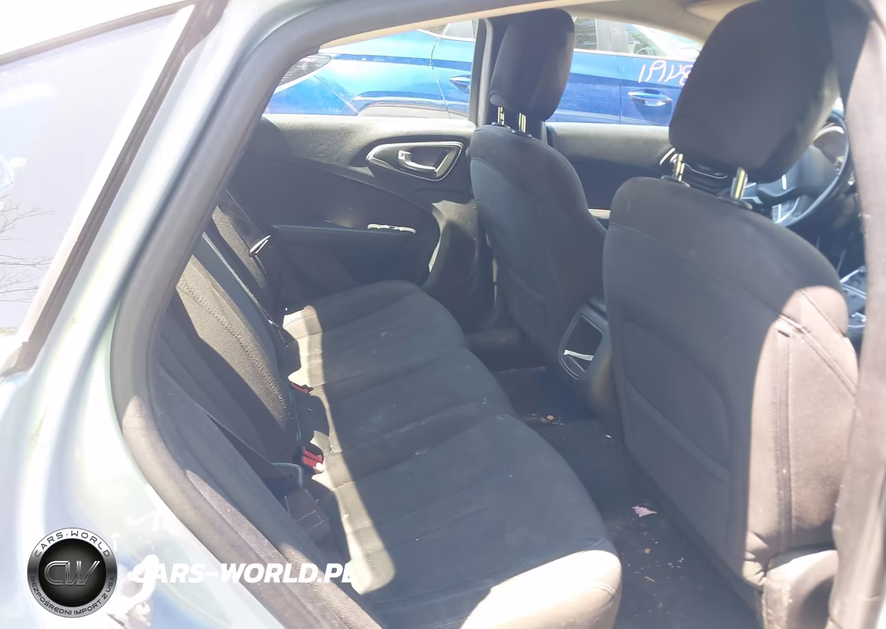 2015 Chrysler 200 Limited VIN:1C3CCCAB9FN681345 - 8