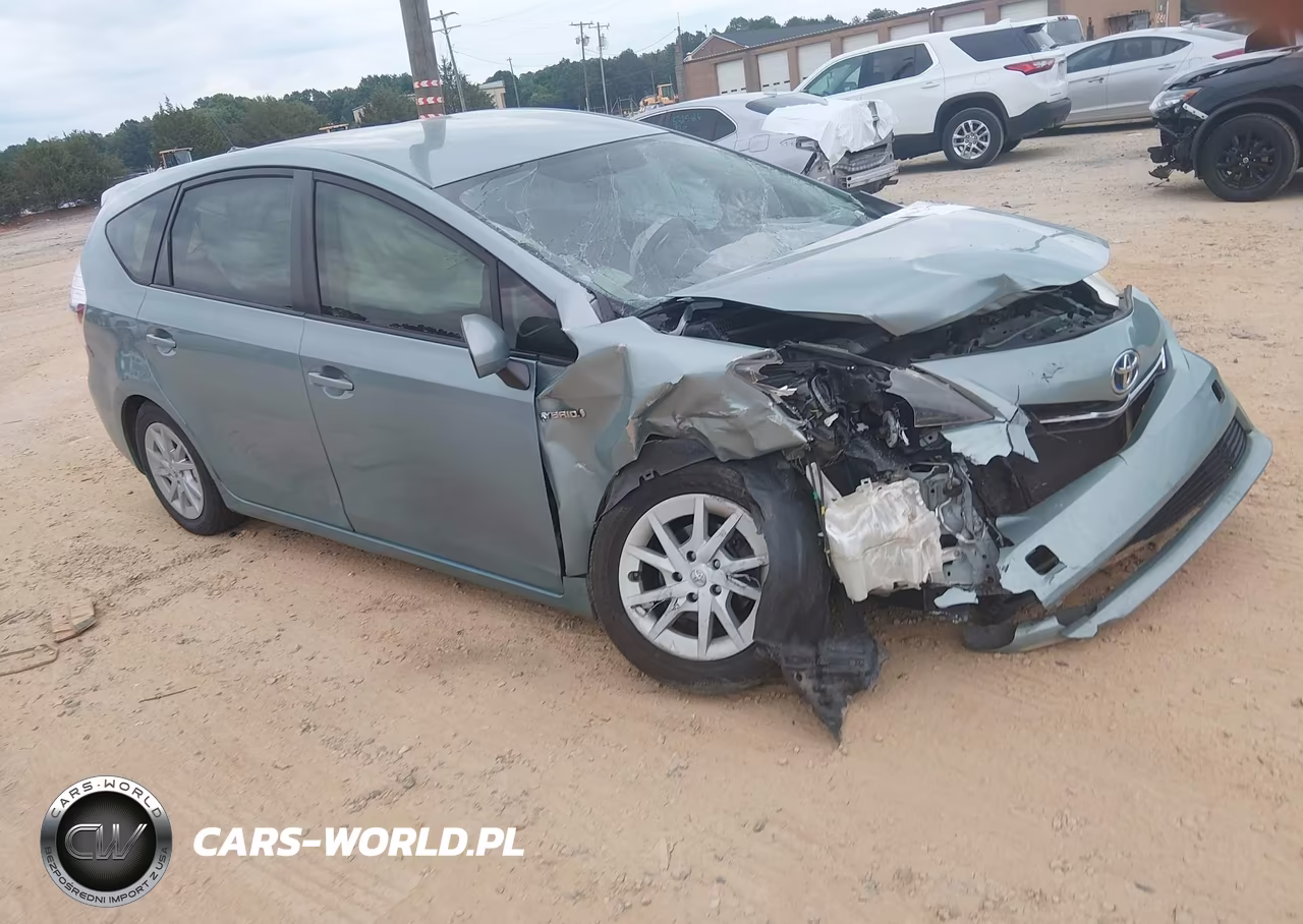 2013 Toyota Prius V Three – zdjęcie 1 z 20