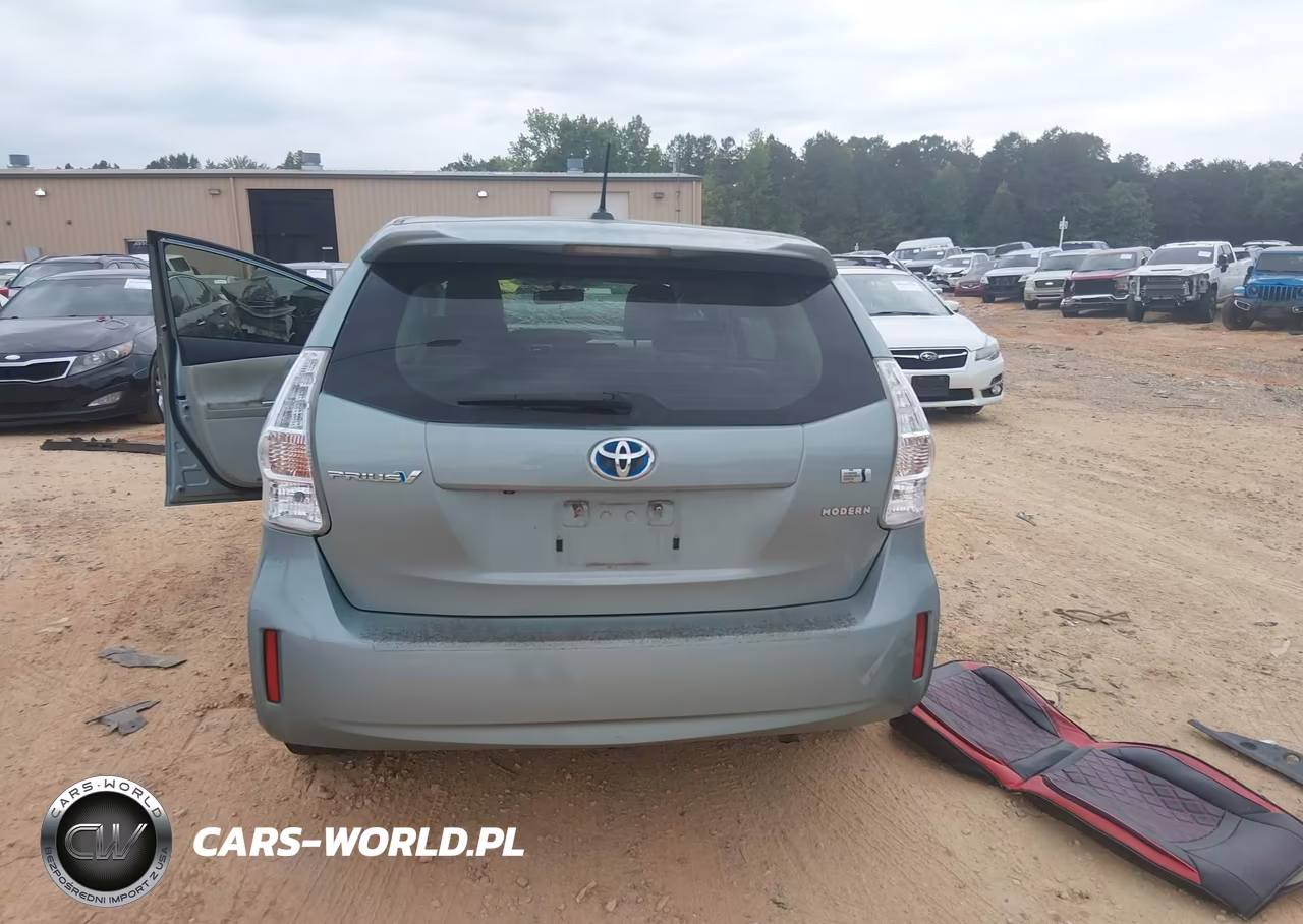 2013 Toyota Prius V Three VIN:JTDZN3EUXD3273747 - 16